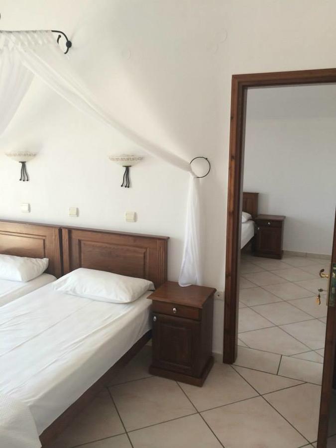 Gogas Palace Aparthotel Ammoudiá Eksteriør bilde