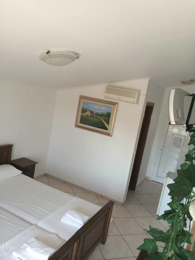 Gogas Palace Aparthotel Ammoudiá Eksteriør bilde